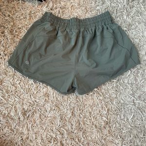 lulu shorts!